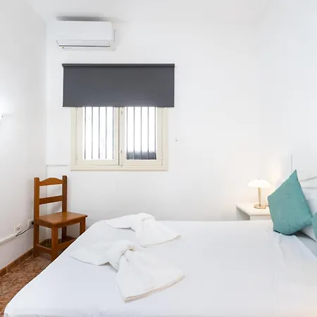 Home2book Family House With Terrace In Maretas *