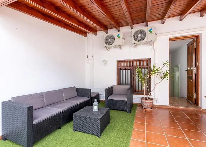 Home2book Family House With Terrace In Maretas Διαμέρισμα