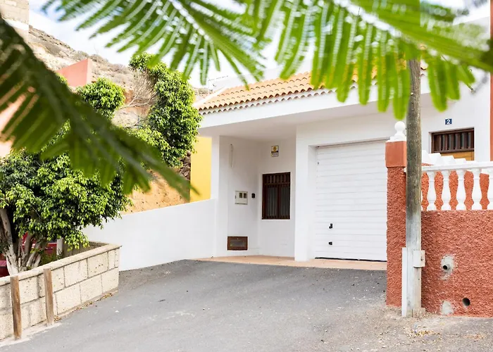 Home2book Family House With Terrace In Maretas * Arico