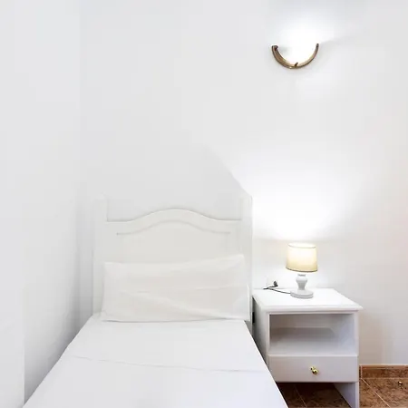 شقة Home2book Family House With Terrace In Maretas *